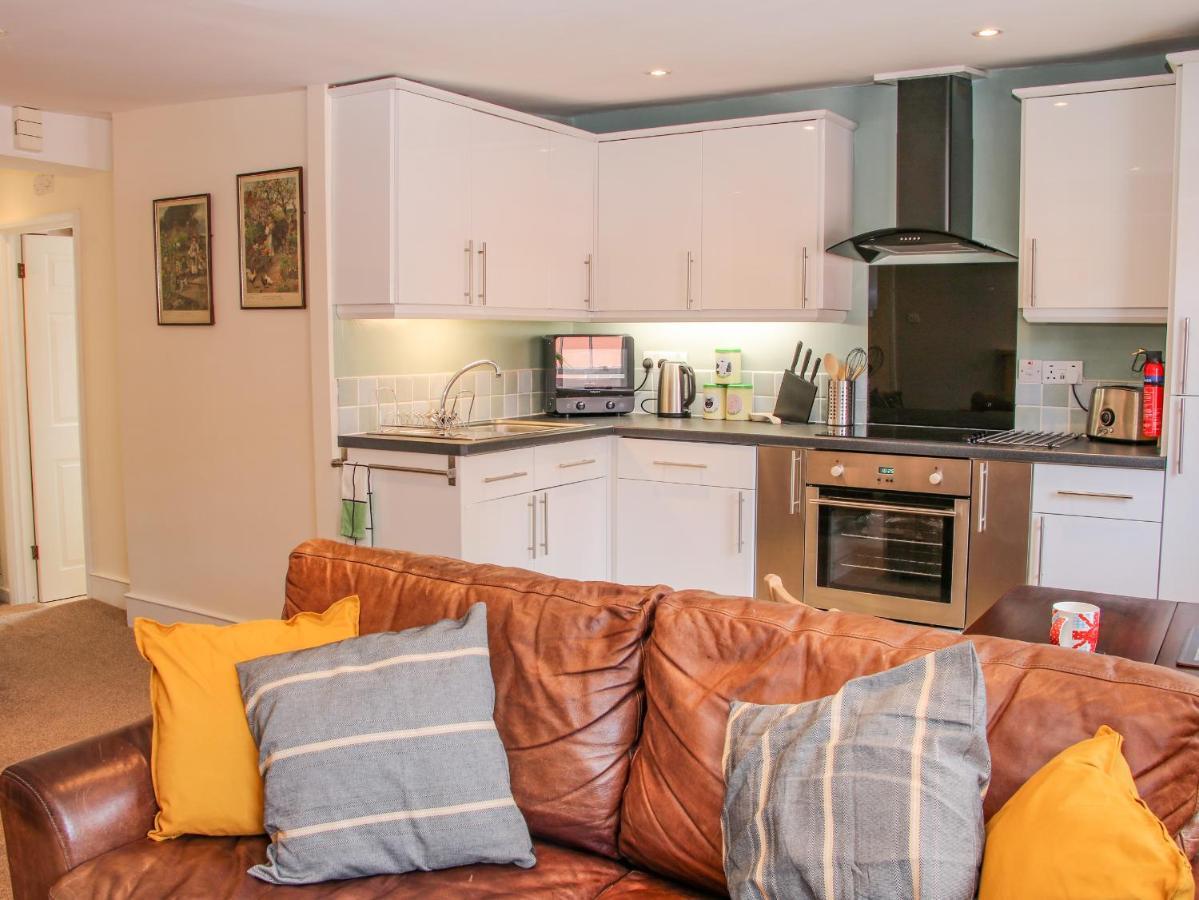 Апартаменты 138C Old Star & Garter Mews Лудлоу Экстерьер фото